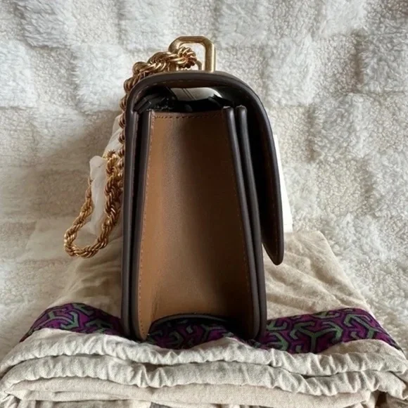 🚃Brand New Tory Burch Eleanor Small Crossbody Bag - Moose - Picture 2 of 5